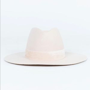 BRAND NEW w/TAGS - Lack of color Benson Tri Hat